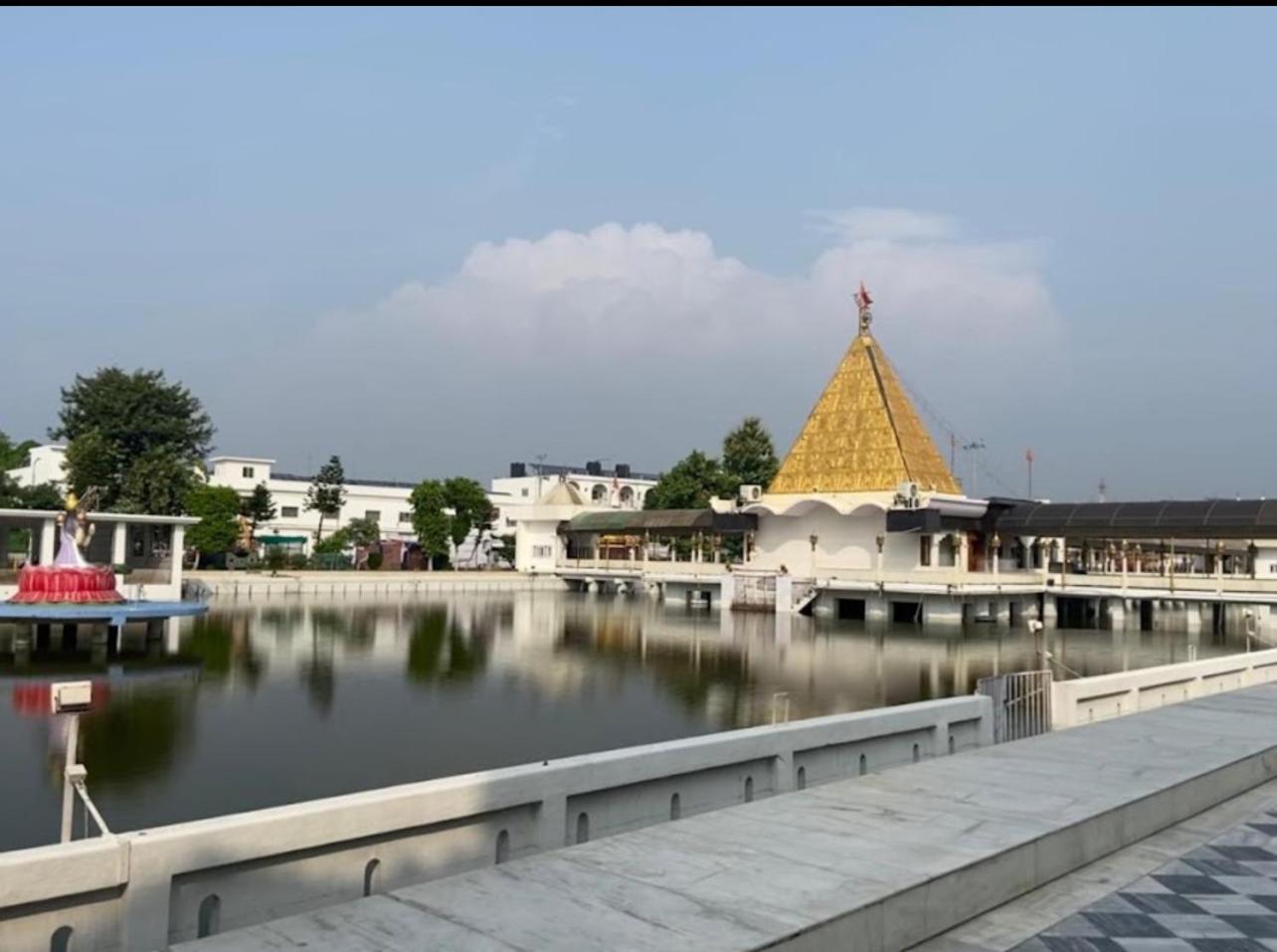 Raja Guest House -- Jalandhar Railway Station -- For Family, Couples, Travellers Ngoại thất bức ảnh